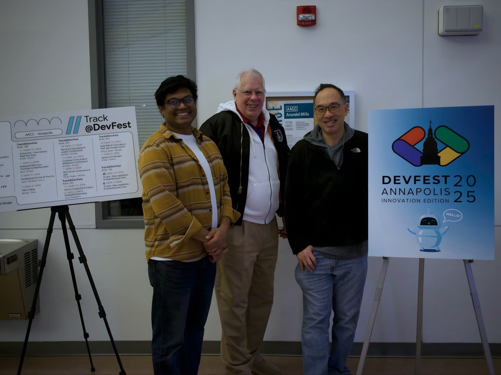 Norbert Kremer posing with DevFest attendees