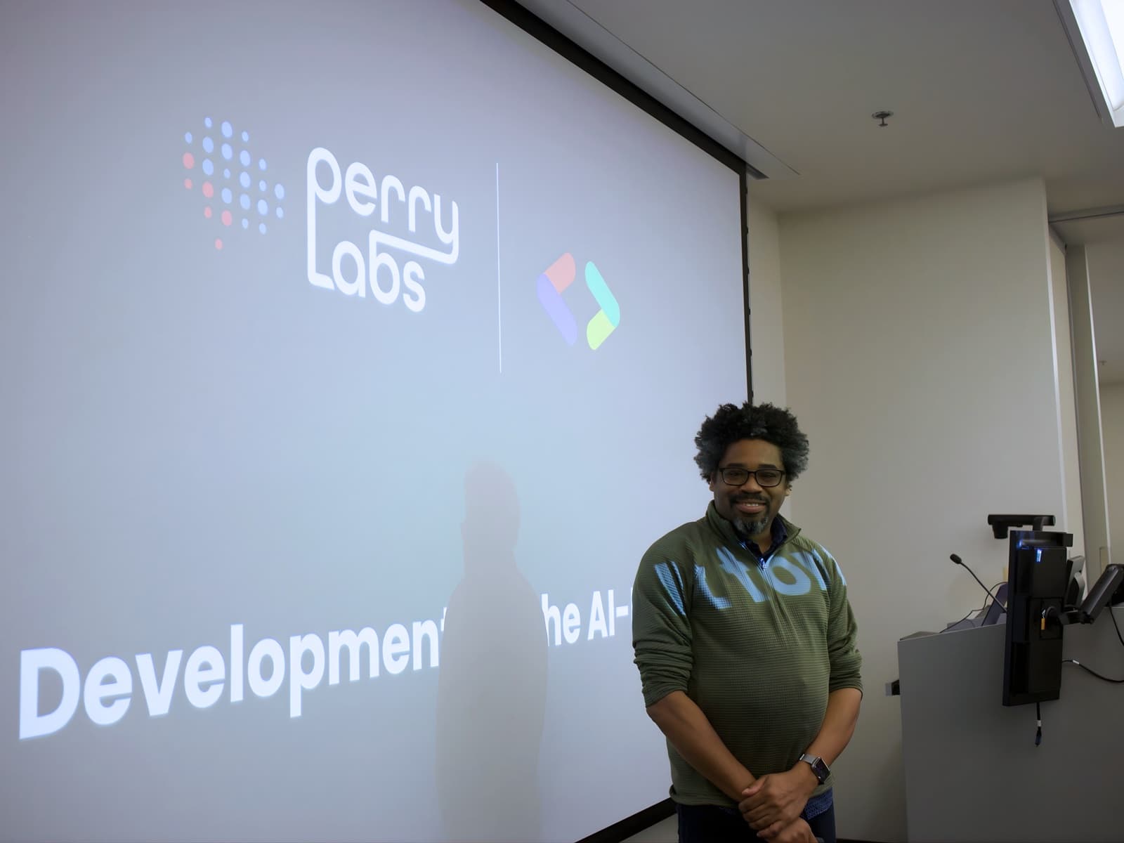 Michael Perry of Perry Labs gives his talk